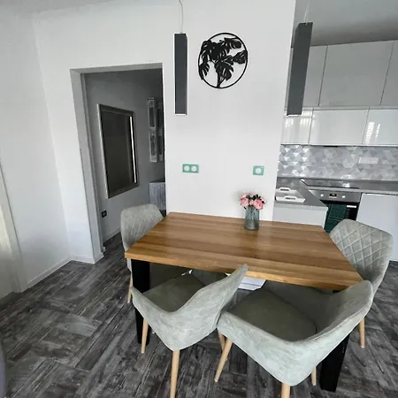 Apartman Trencianska Riviera * Trenčín